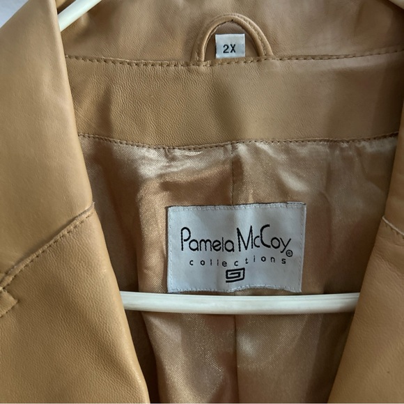 Vintage Pamela McCoy Collections tan 2 Button Genuine Leather 2X Women’s Jacket - Picture 3 of 6